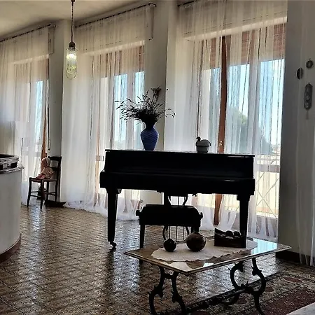 Вилла Residenza Cavalluccio Marino Ле-Кастелла